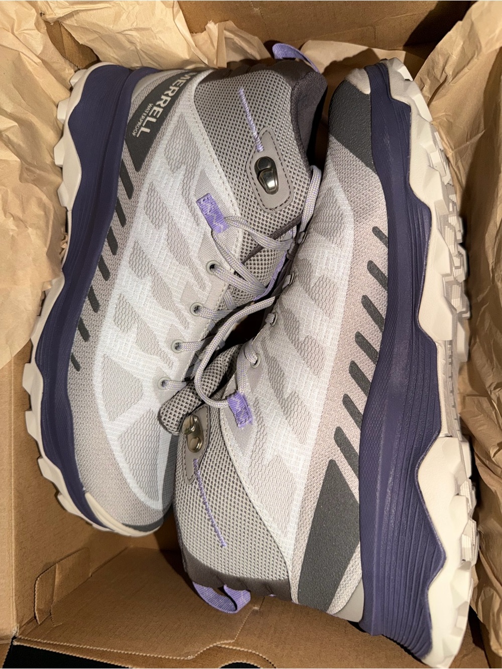 Merrell Women’s Speed Eco Mid Waterproof Hiking Shoe Gray/Purple Size 10.5 - Picture 2 of 5
